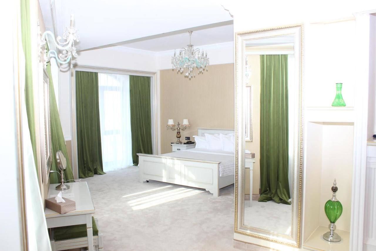 Отель Phoenicia Grand Hotel Бухарест-48