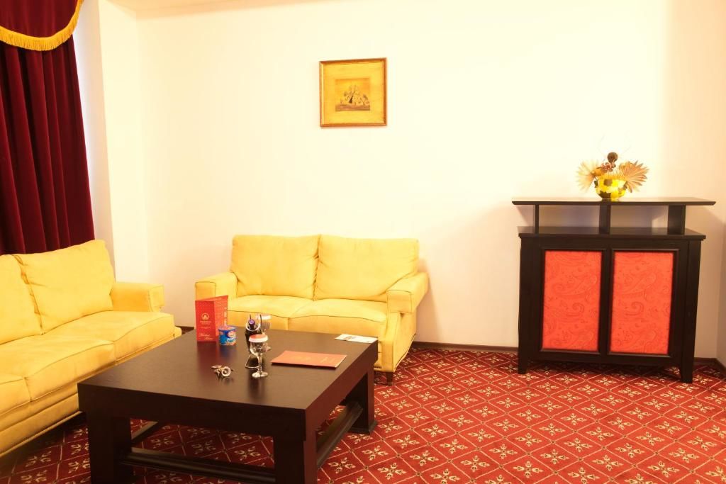 Отель Phoenicia Grand Hotel Бухарест-61