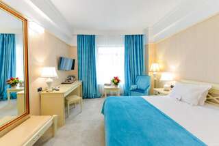 Отель Phoenicia Grand Hotel Бухарест Номер «Премиум» с кроватью размера «king-size»-4