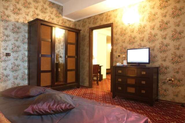 Отель Phoenicia Grand Hotel Бухарест-74